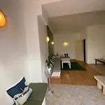 Iguana Guesthouse